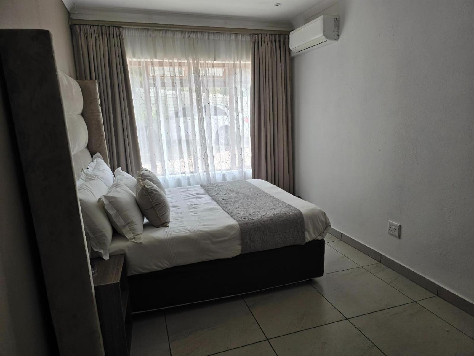 Bonim Guesthouse - Aka Magisha Guesthouse Mbombela Quarto foto
